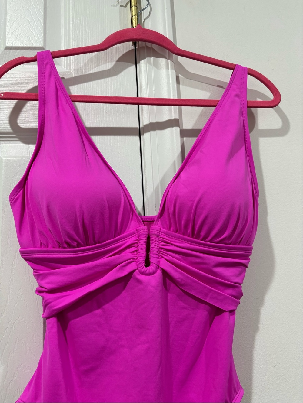 NWT Bleu By Rod Beattie Plunging Pink One Piece Swimsuit Dahlia Swim Size 10 $98 - Picture 11 of 12
